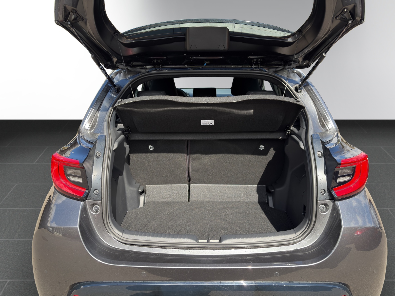 Image MAZDA 2 2 Hybrid Homura