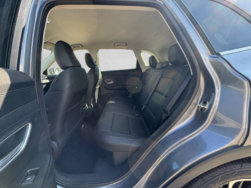 MG ZS 1.5 Hybrid+ Luxury-image-5