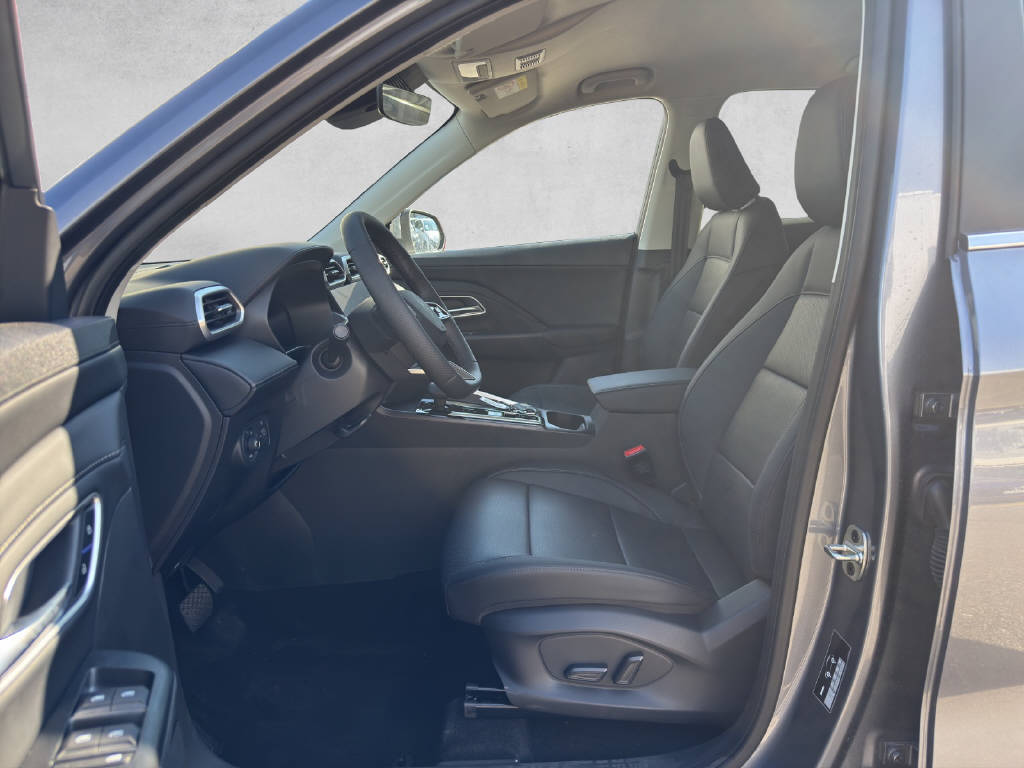 MG ZS 1.5 Hybrid+ Luxury-image-6