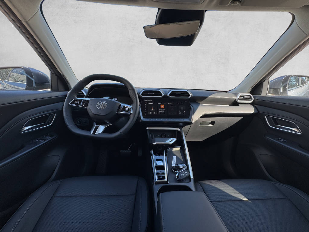 MG ZS 1.5 Hybrid+ Luxury-image-7