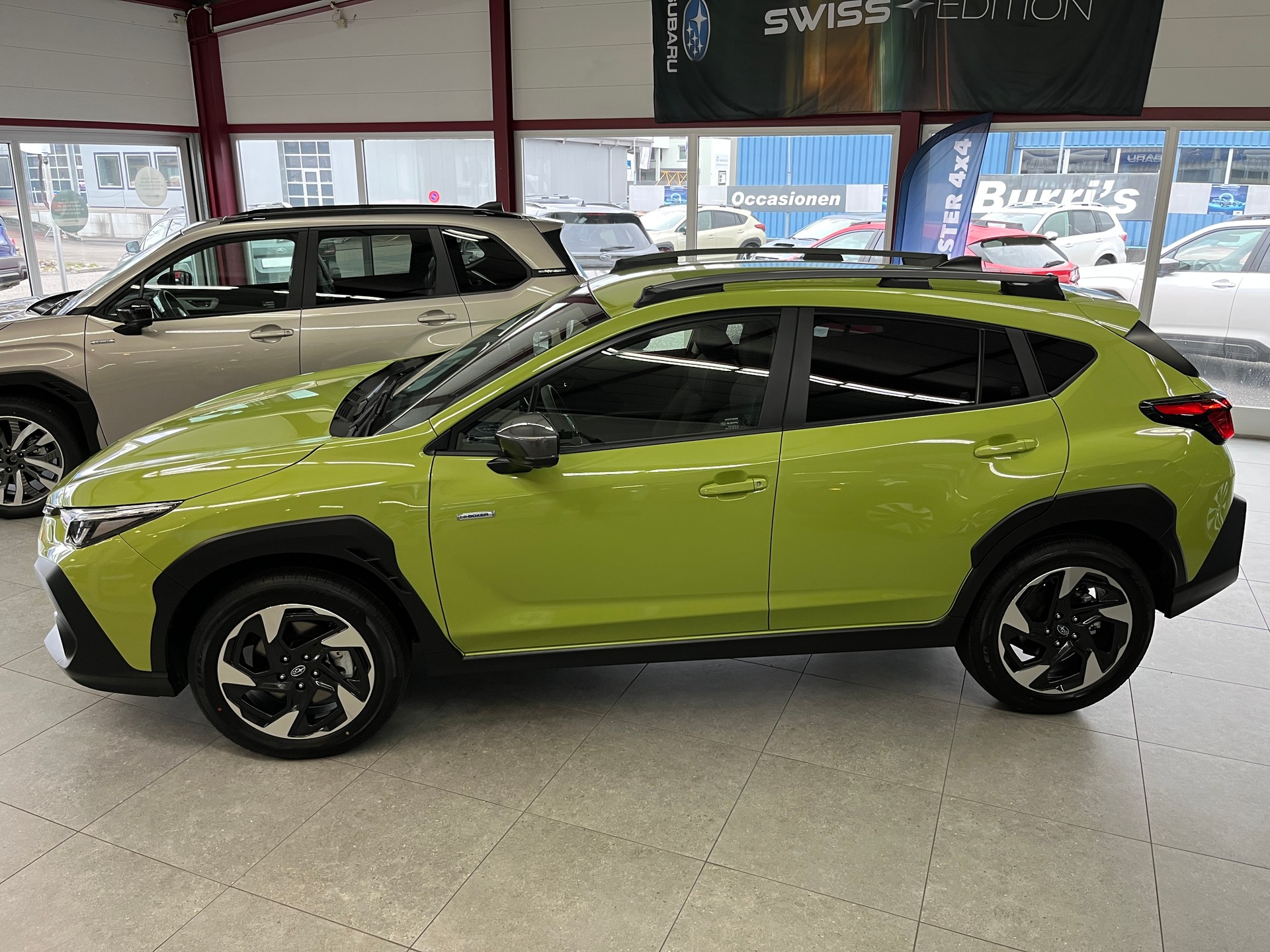 SUBARU Crosstrek 2.0 e-Boxer Swiss Plus AWD Lineartronic-image-4