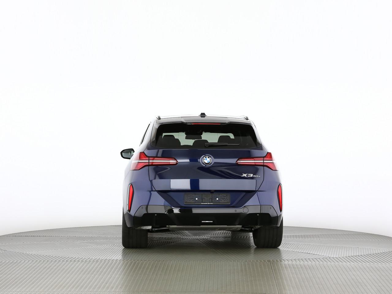 BMW X3 30e xDrive-image-9