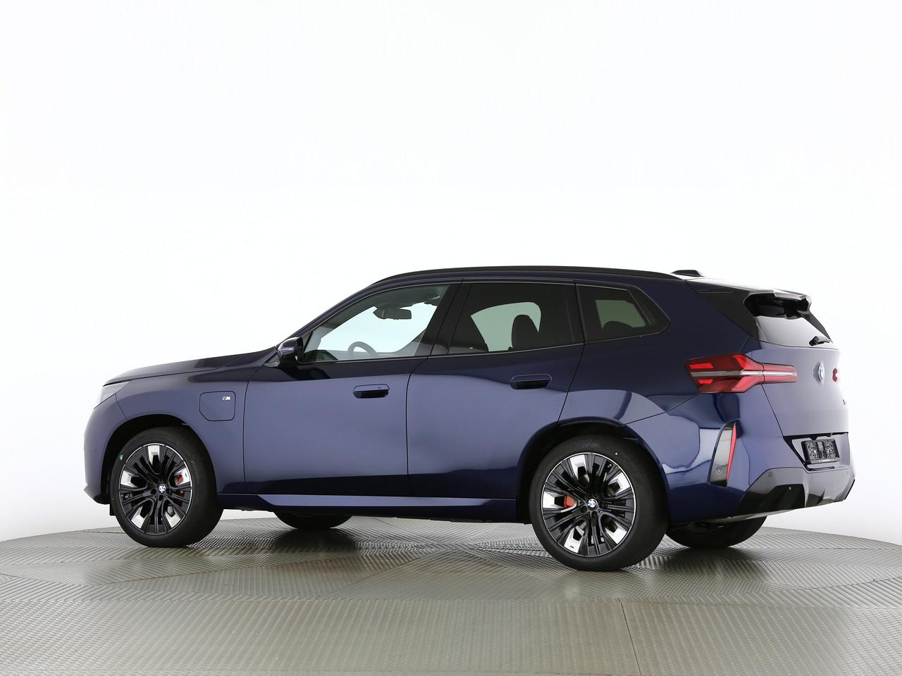 BMW X3 30e xDrive-image-6