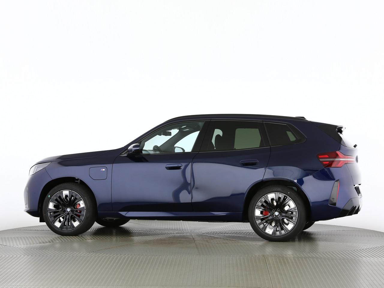 BMW X3 30e xDrive-image-5