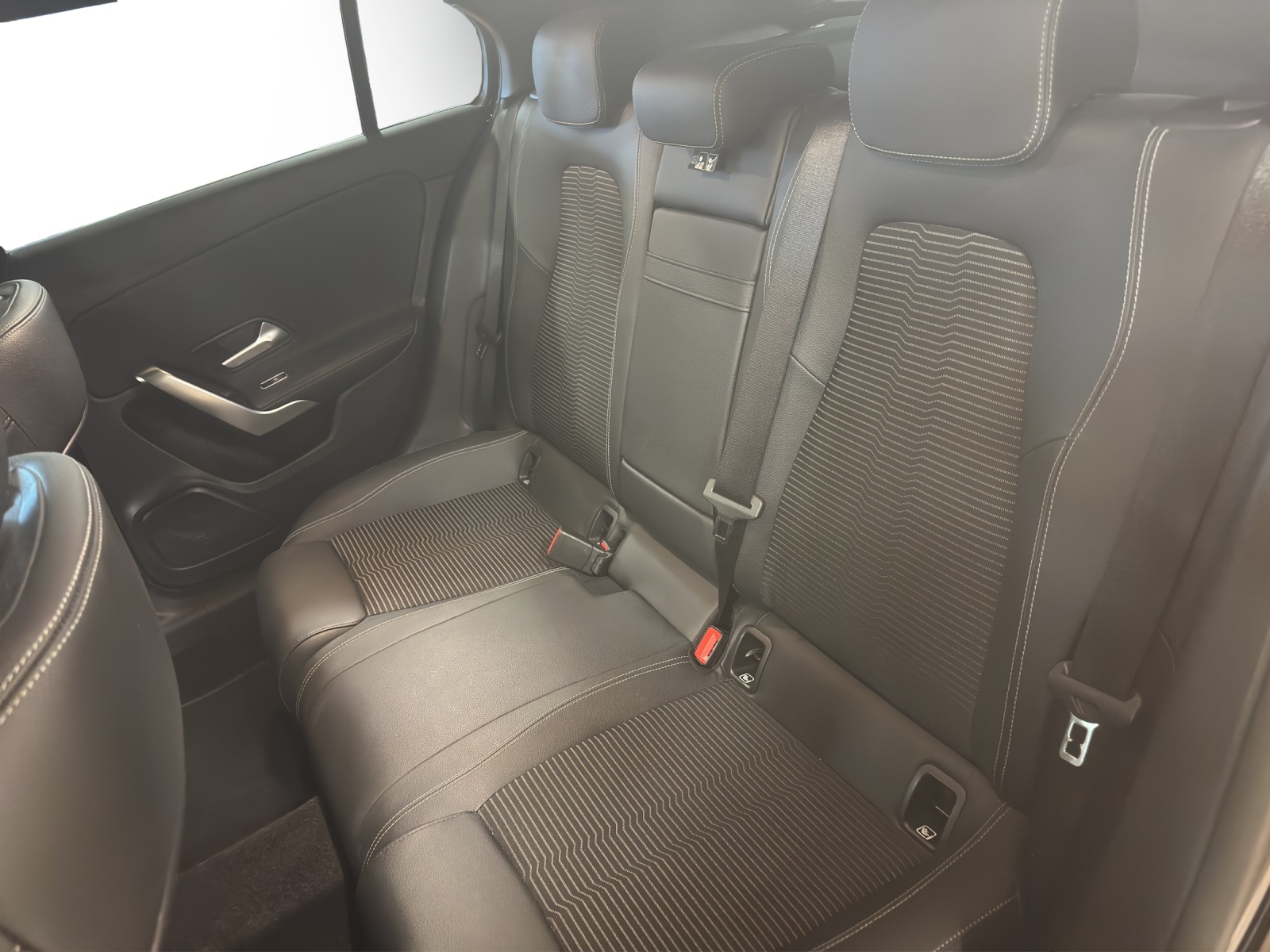 Image MERCEDES-BENZ A-180 A 180 Night Star