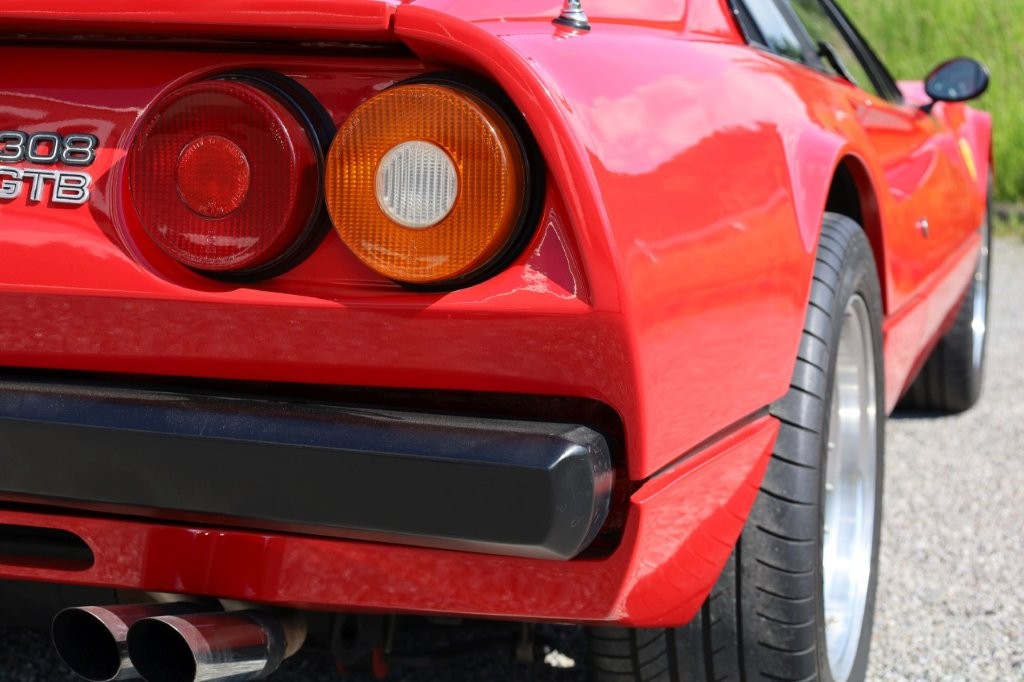 FERRARI 308 GTB-image-5