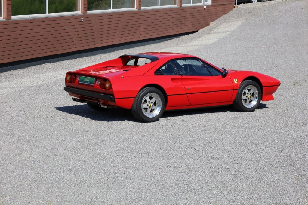 FERRARI 308 GTB-image-14