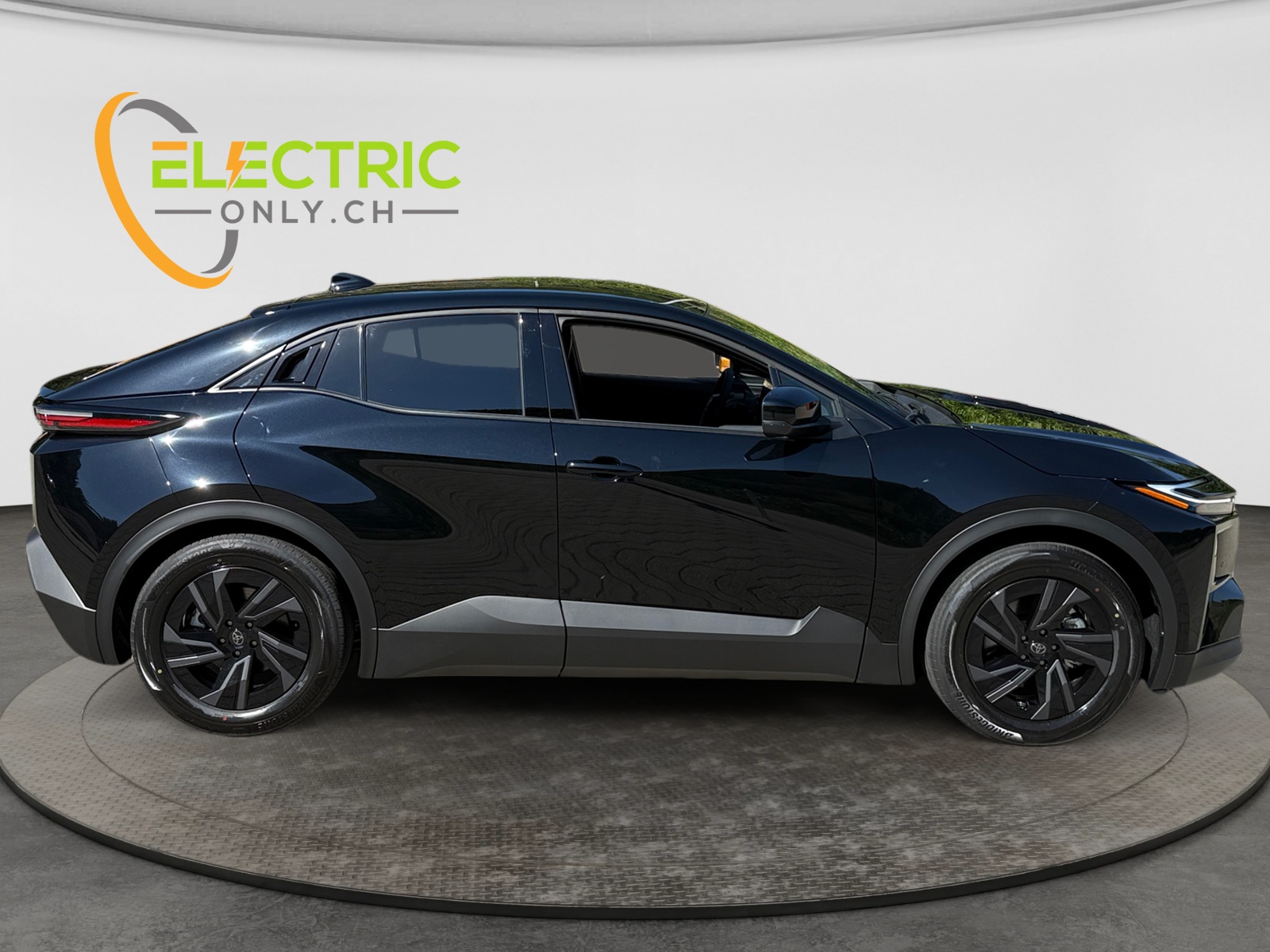 TOYOTA C-HR+ 77 kWh Style FWD-image-5