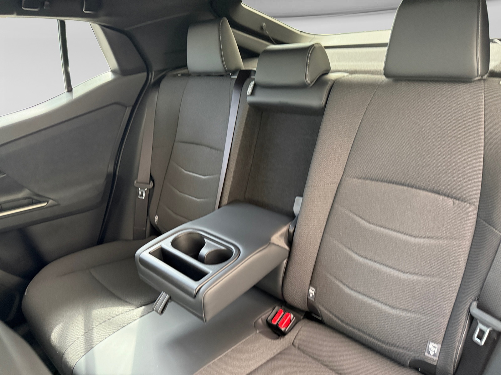 TOYOTA C-HR+ 77 kWh Style FWD-image-14