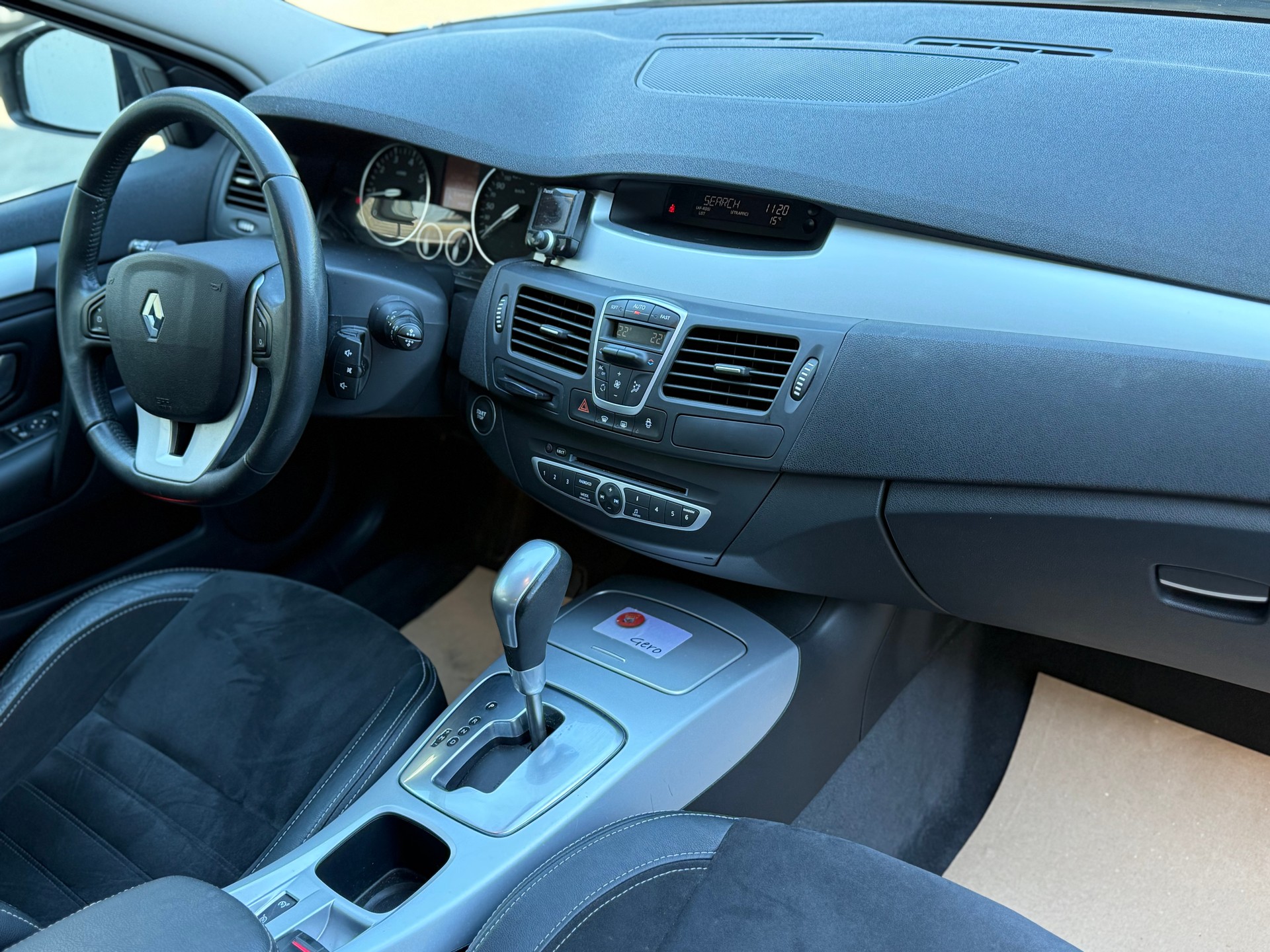 RENAULT Laguna 2.0 16V T Dynamique Automatic-image-11