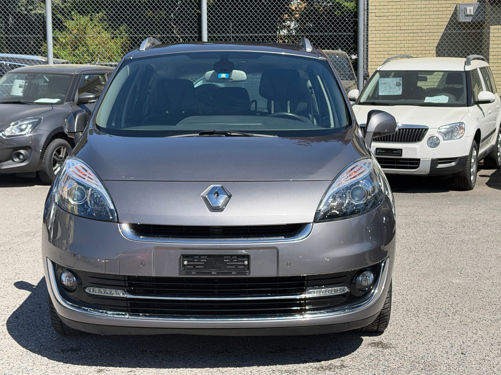 RENAULT Grand Scénic 1.4 16V Turbo Bose-image-0