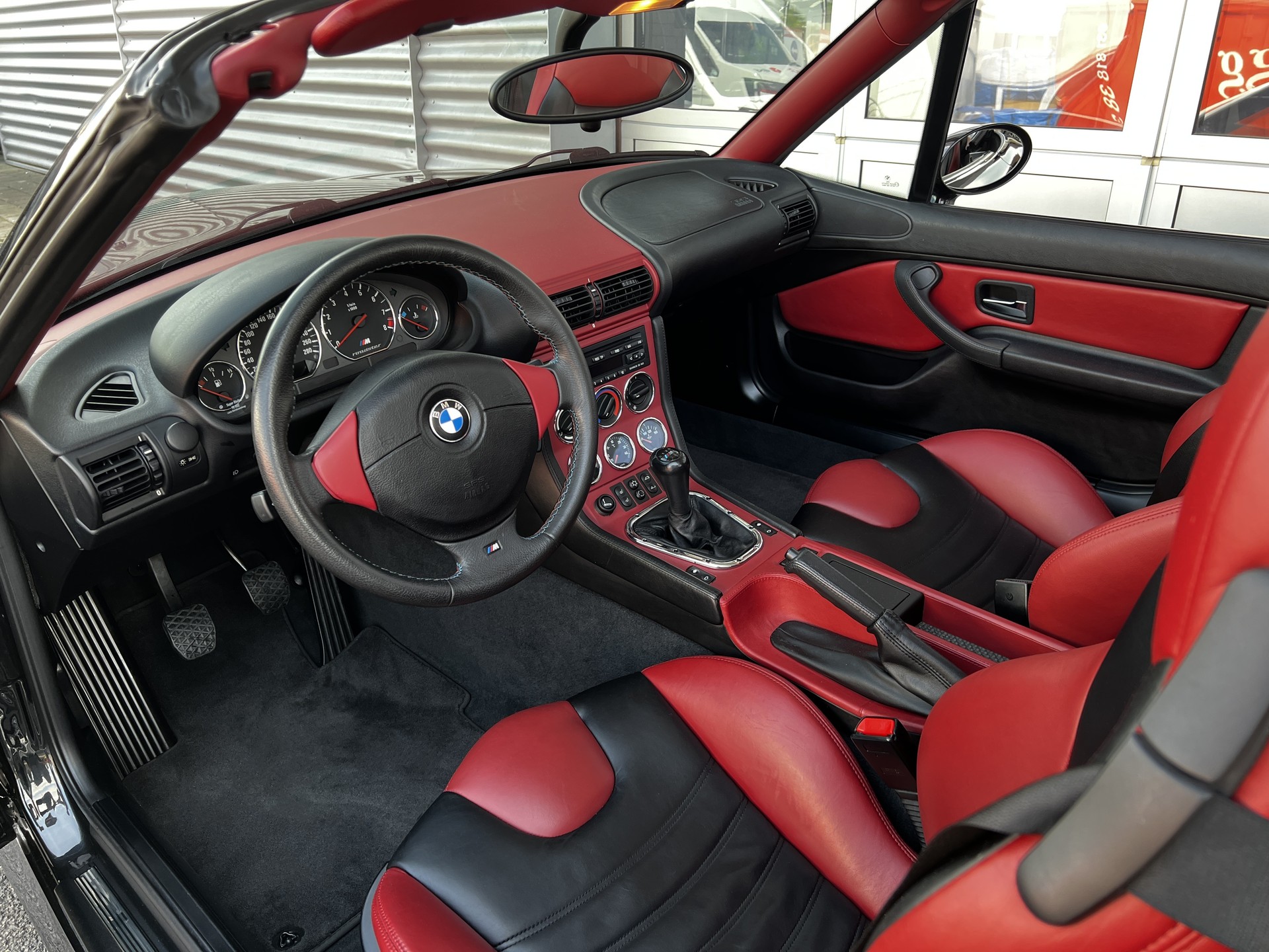 BMW M Roadster-image-6
