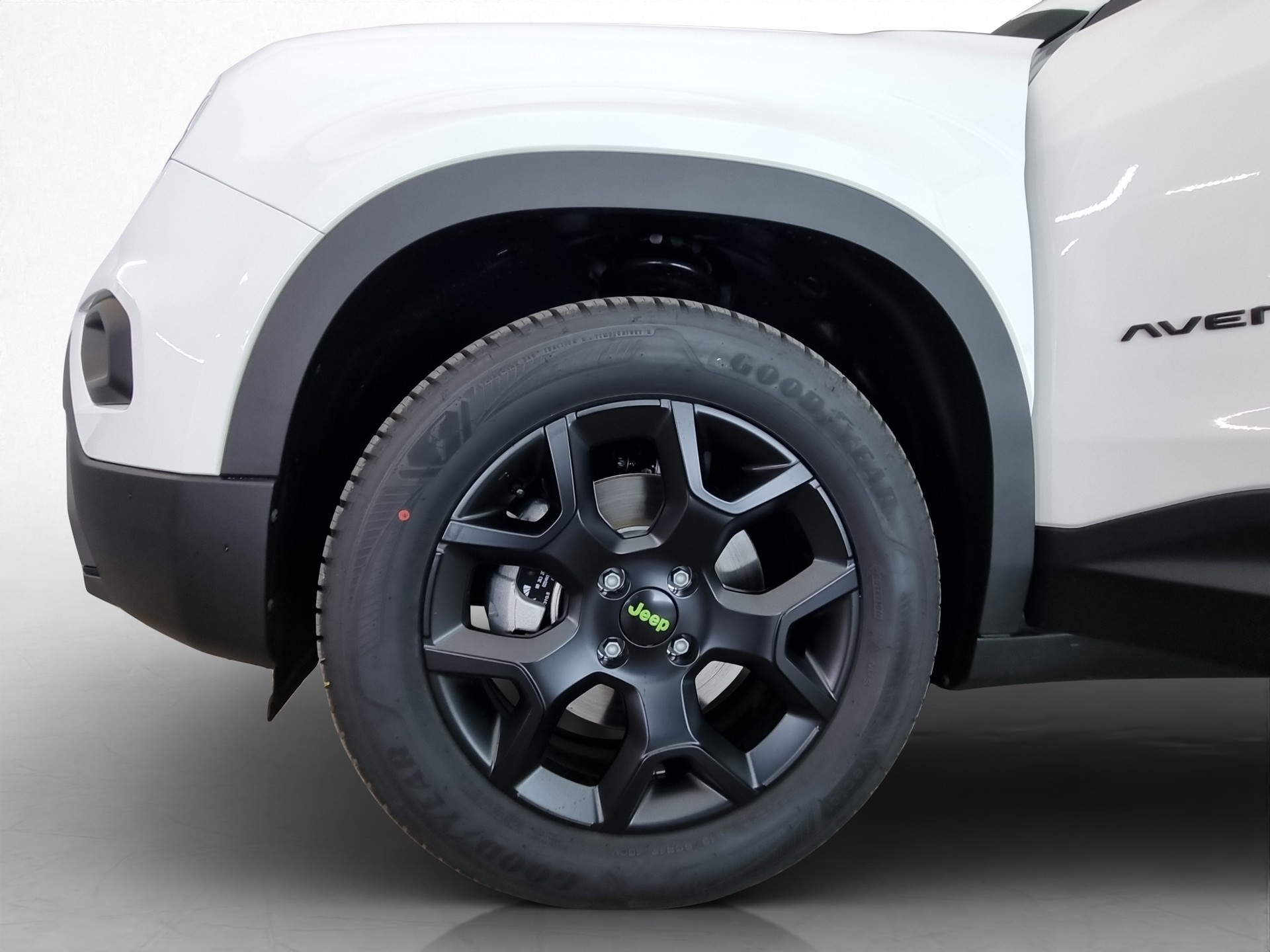 JEEP Avenger 1.2 MHEV Upland 4xe-image-15