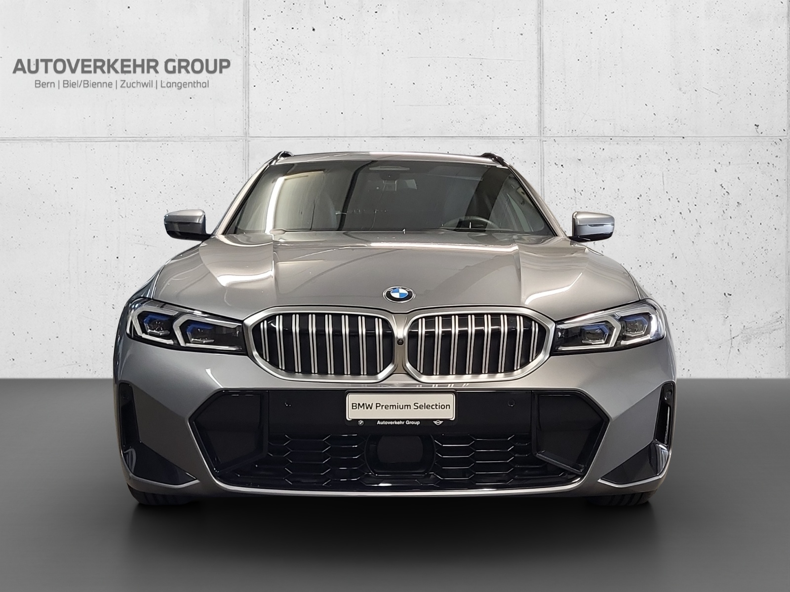 BMW 320d xDrive 48V Touring Steptronic M Sport-showroom-element-1