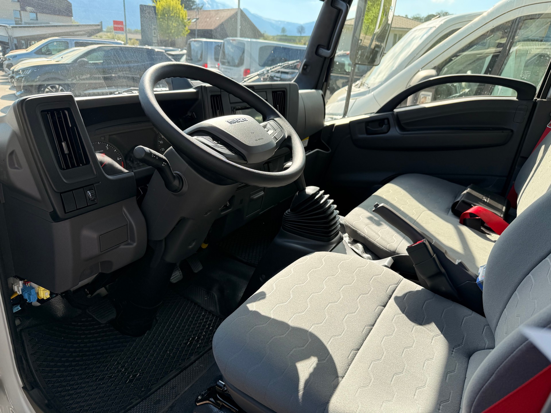 ISUZU M21 T H-image-5