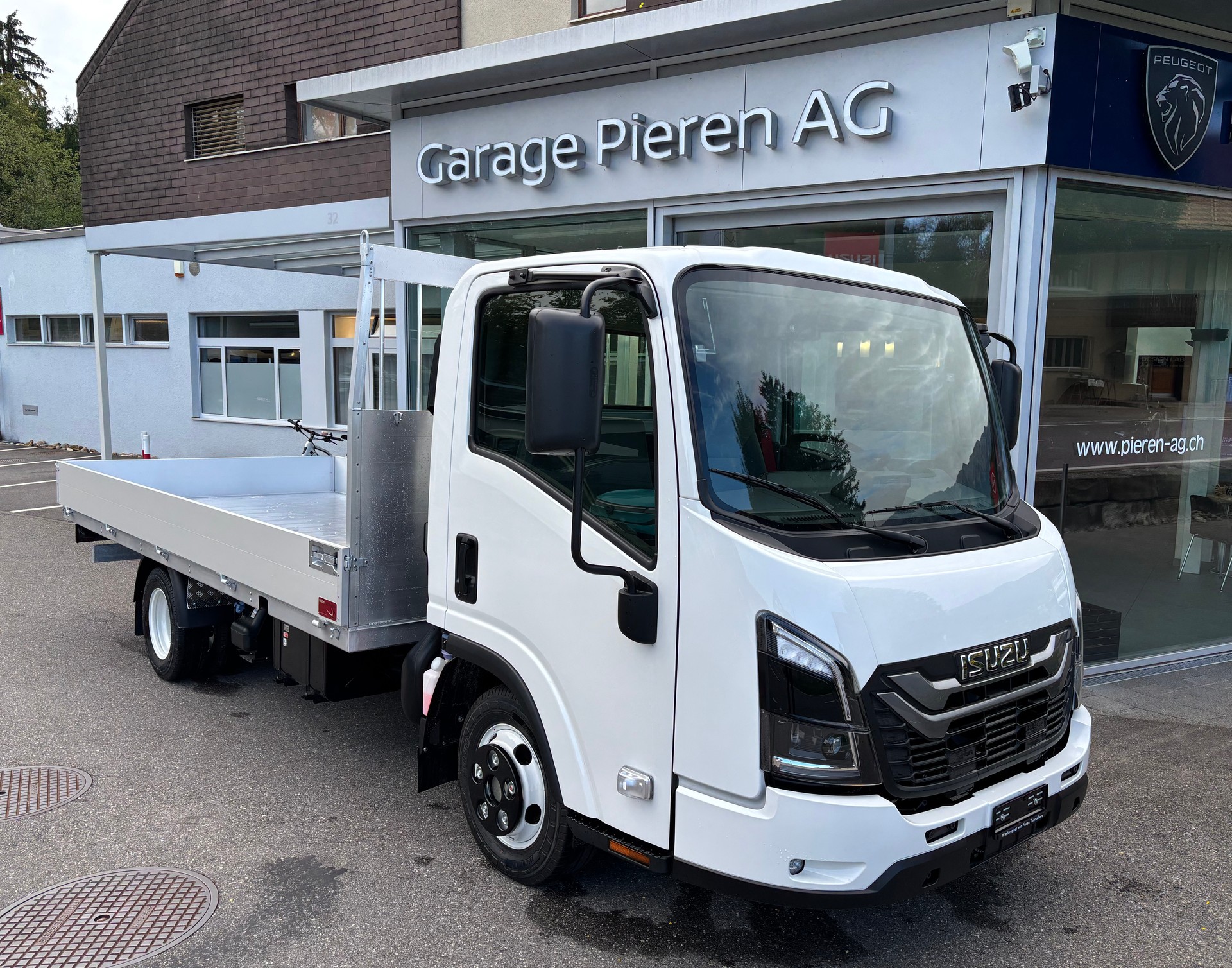 ISUZU M21 T H-image-0