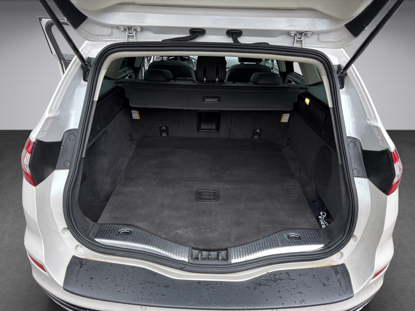 FORD Mondeo Station Wagon 2.0 TDCi 180 Titanium 4x4-image-15