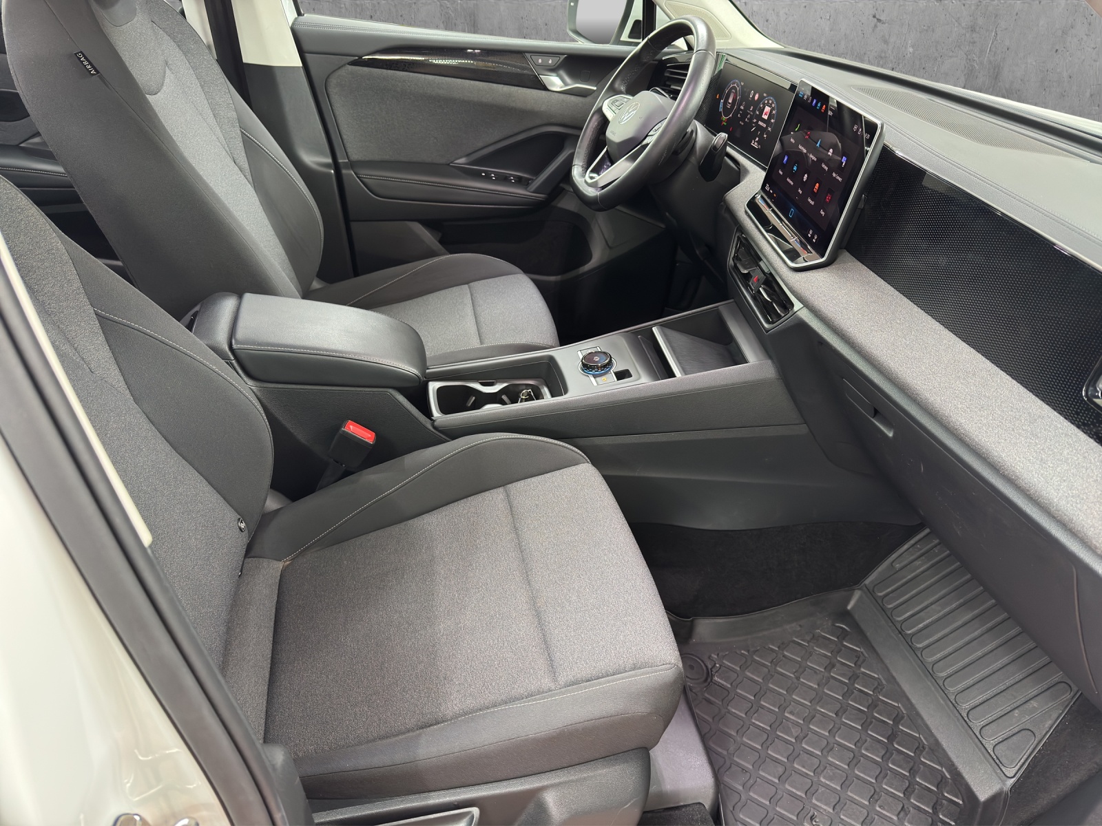 VW Tiguan 1.5 TSI evo2 mHEV DSG-image-7