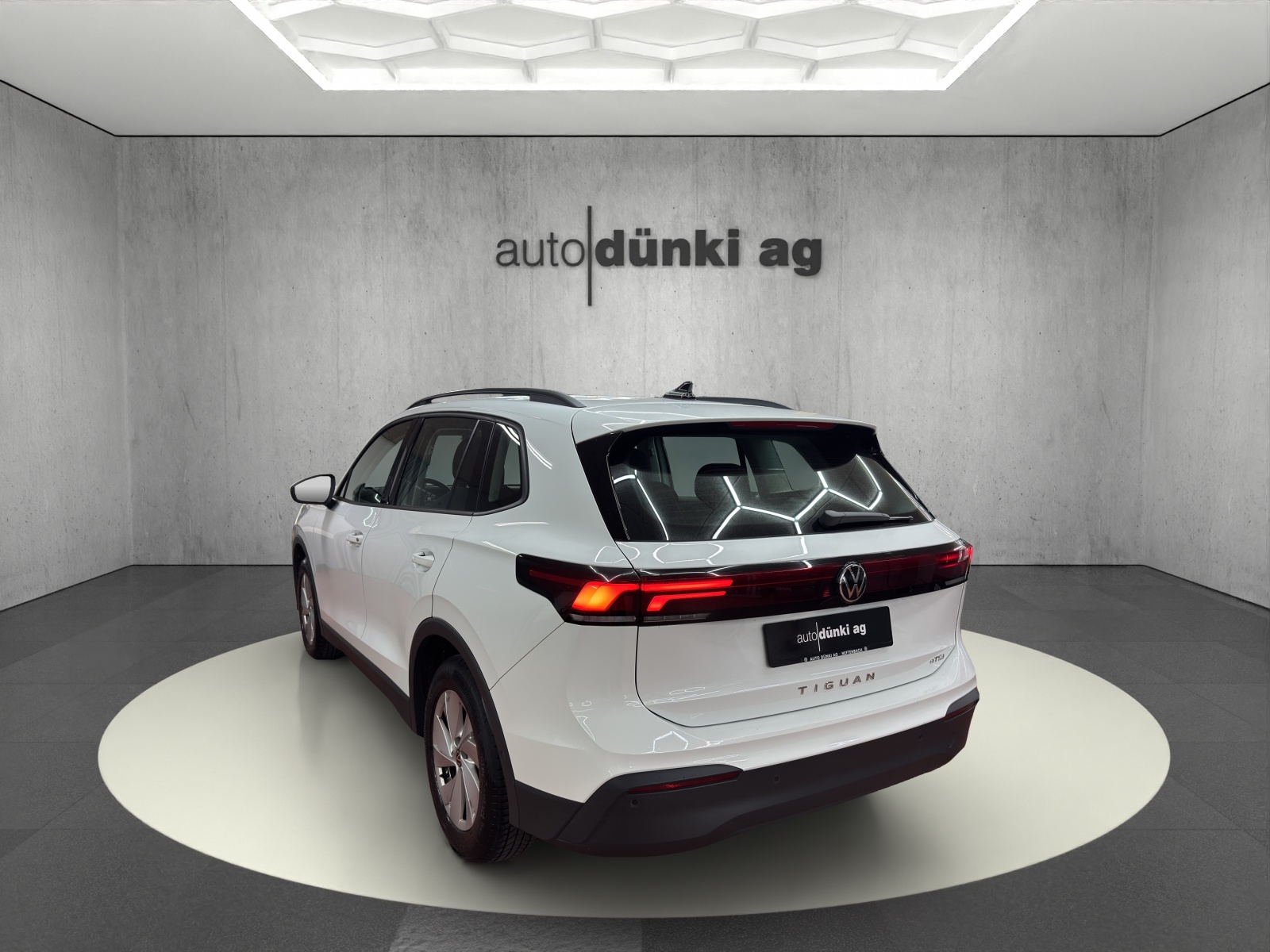 VW Tiguan 1.5 TSI evo2 mHEV DSG-image-2