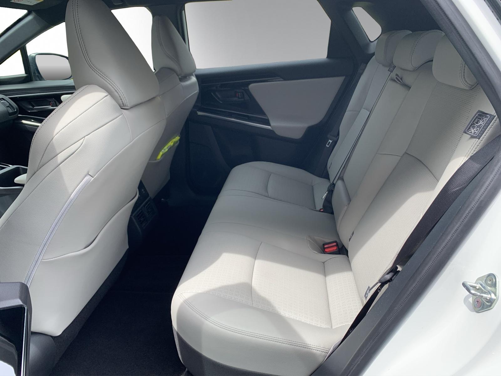 TOYOTA bZ4X Premium AWD-image-7