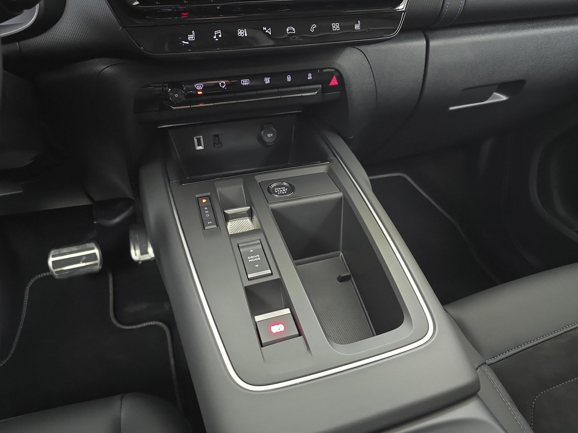 CITROEN C5 Aircross 1.2 Hybrid Shine / Jetzt mit attraktivem 1.99% Leasing-image-13