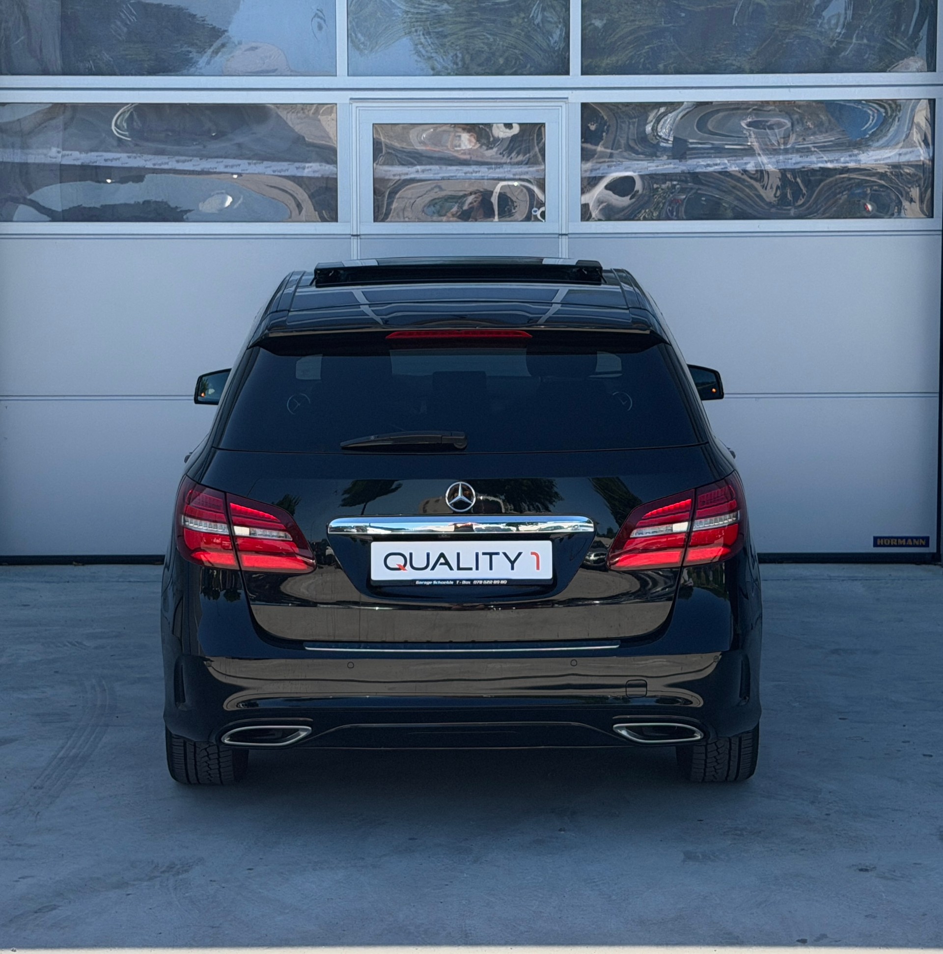 MERCEDES-BENZ B 220 CDI AMG Line 4Matic 7G-DCT-image-4