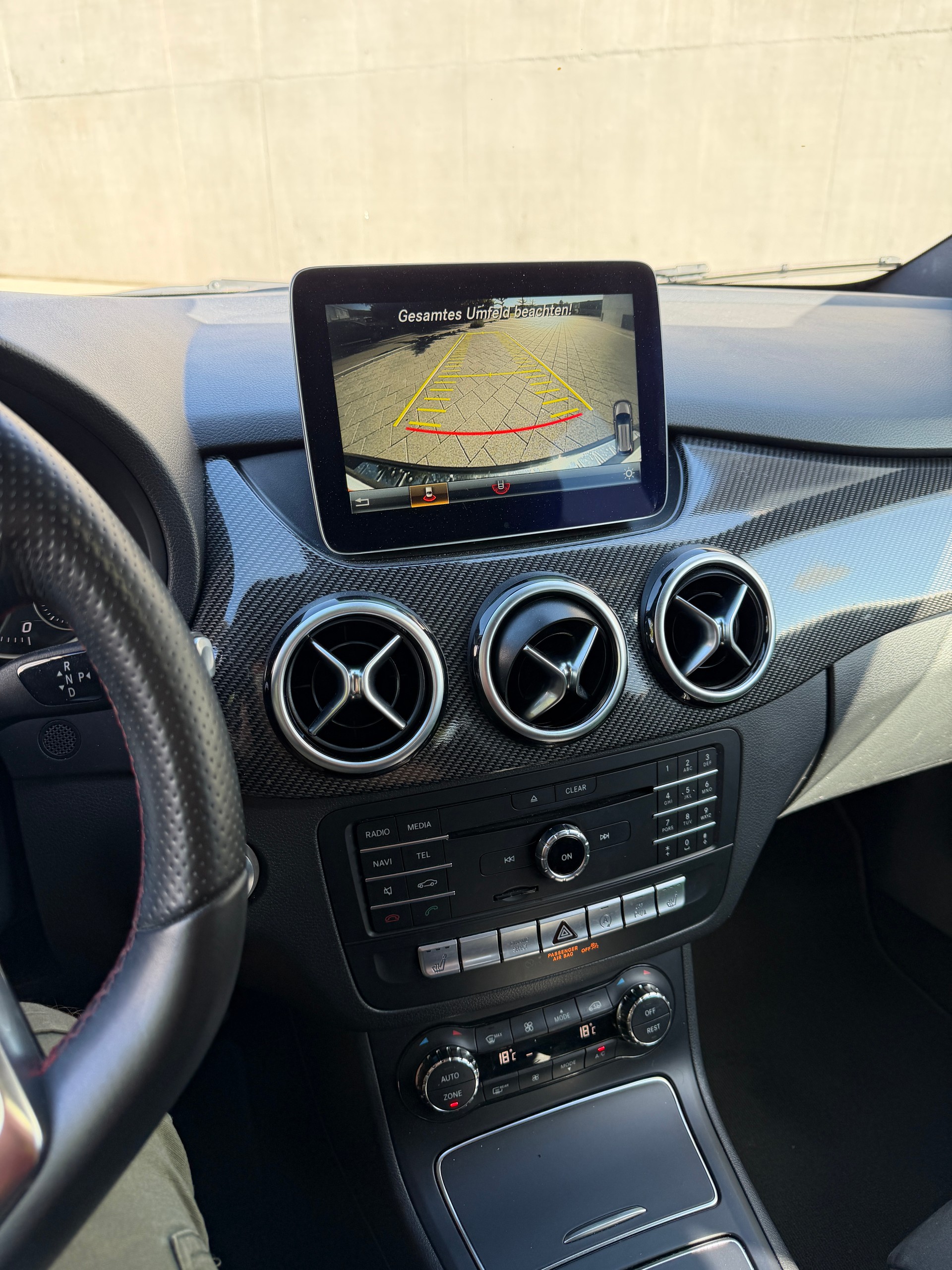MERCEDES-BENZ B 220 CDI AMG Line 4Matic 7G-DCT-image-9