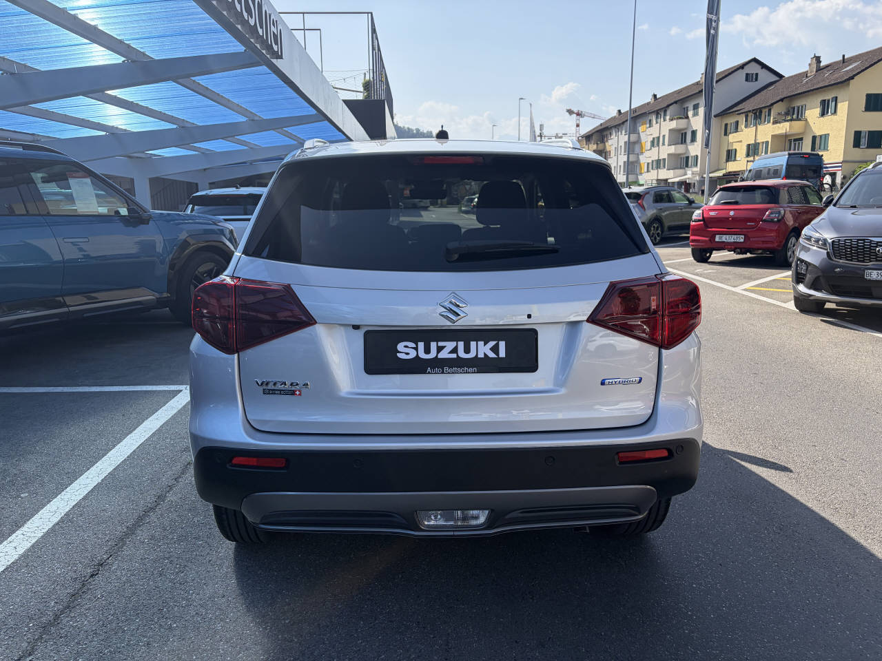 SUZUKI Vitara 1.4 T Sakura Hybrid 4x4-image-7