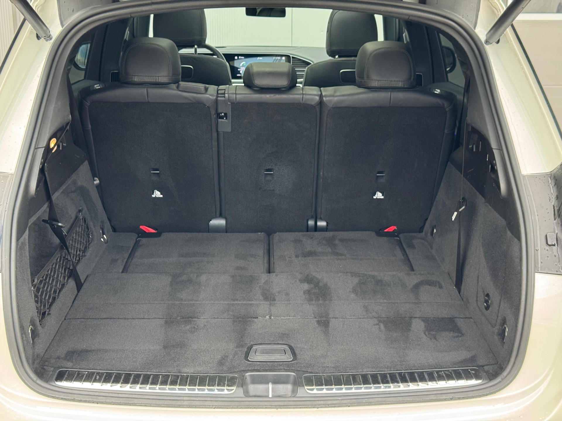 MERCEDES-BENZ GLE 400 d 4Matic AMG Line 9G-Tronic 7-Plätzer-image-24
