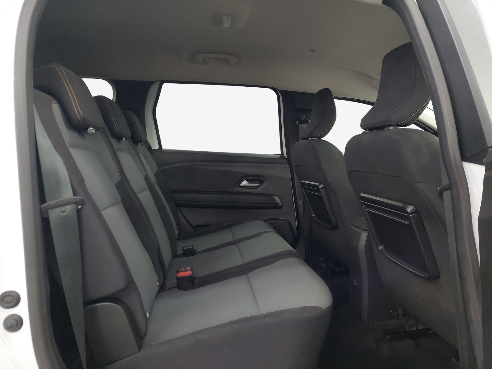 DACIA Jogger HEV 140 Extreme-image-13