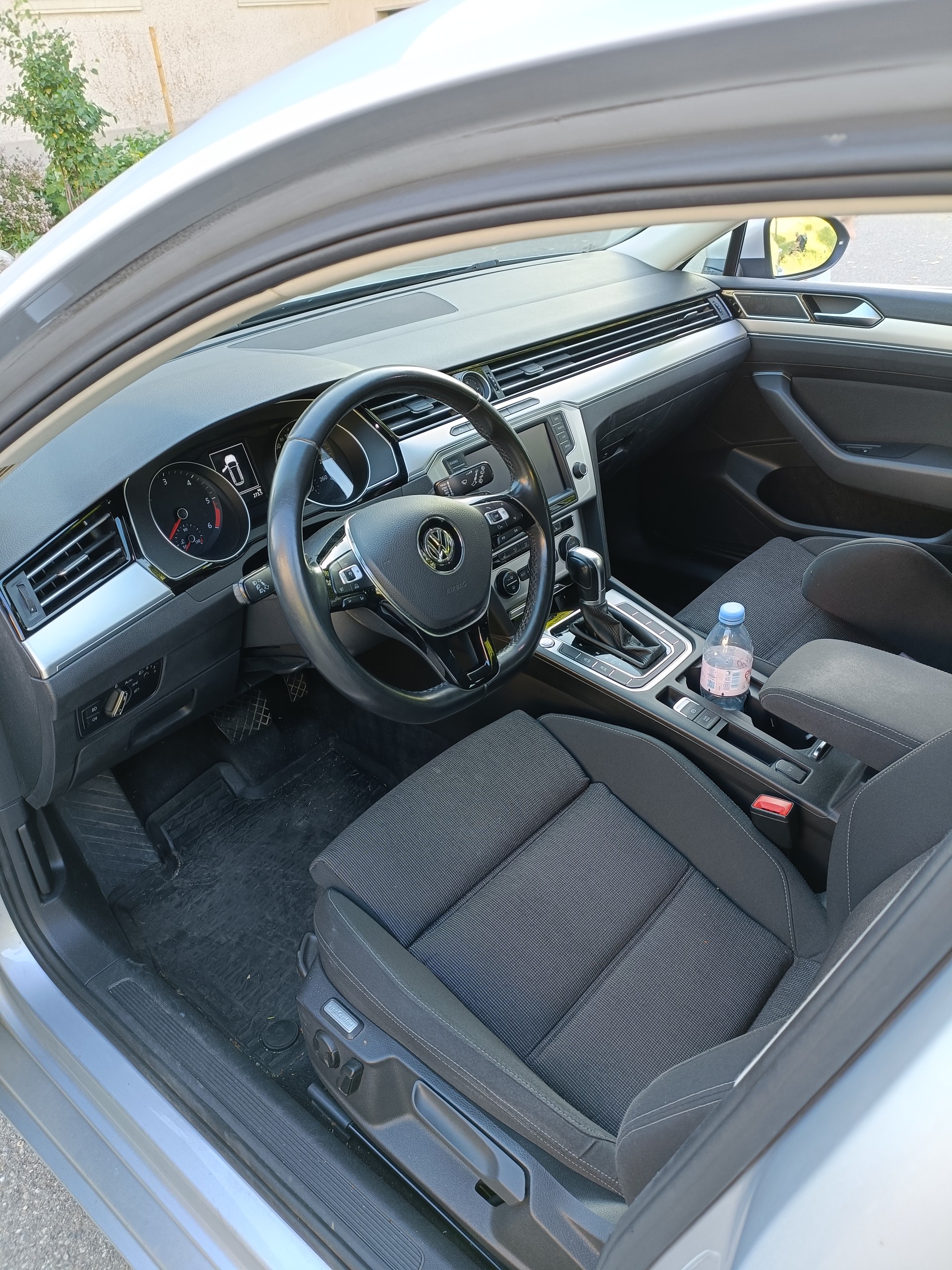 VW 2.0 TDI 190 SCR Comfl.DSG 4m-image-6