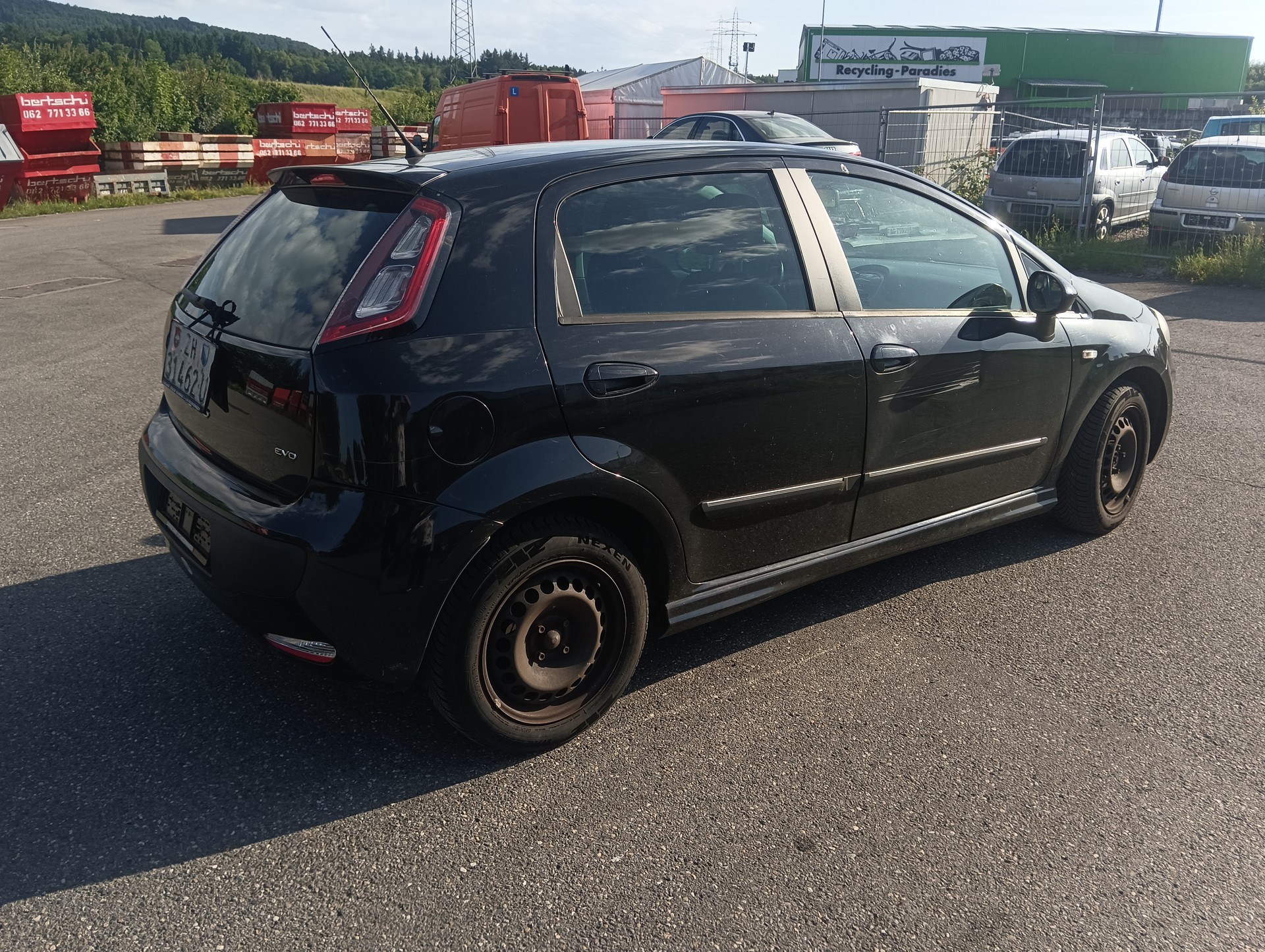 FIAT Punto Evo 1.4 16V Sporting-image-2
