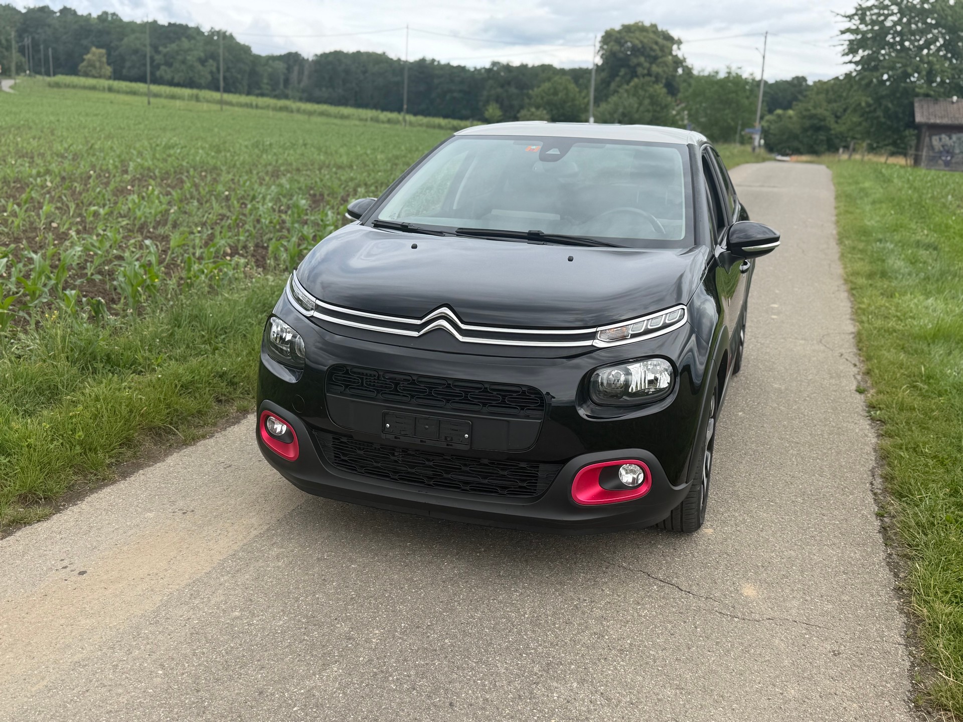 CITROEN C3 1.2i PureTech Elle EAT6-image-0