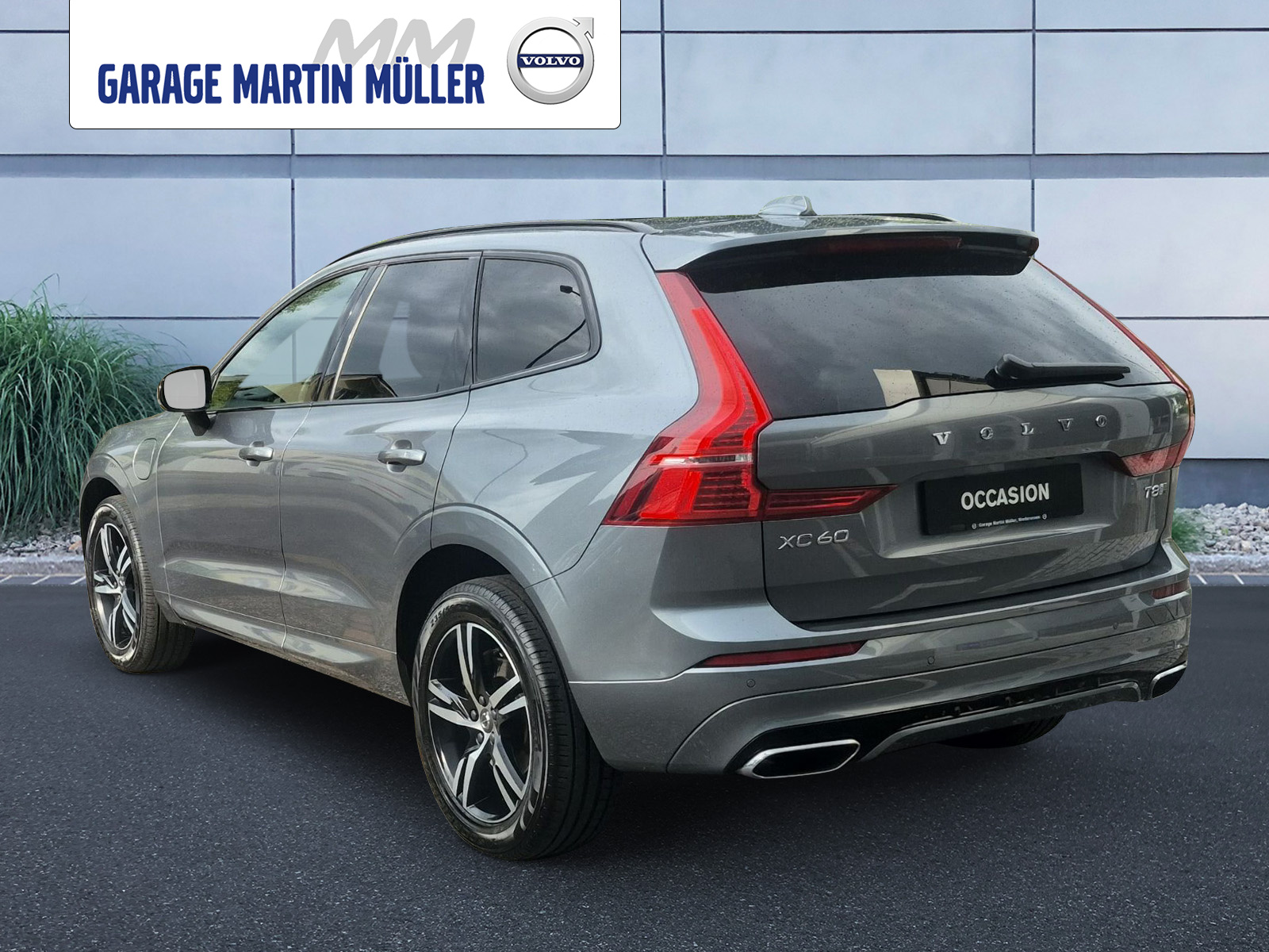 VOLVO XC60 2.0 T8 TE R-Design eAWD-image-2