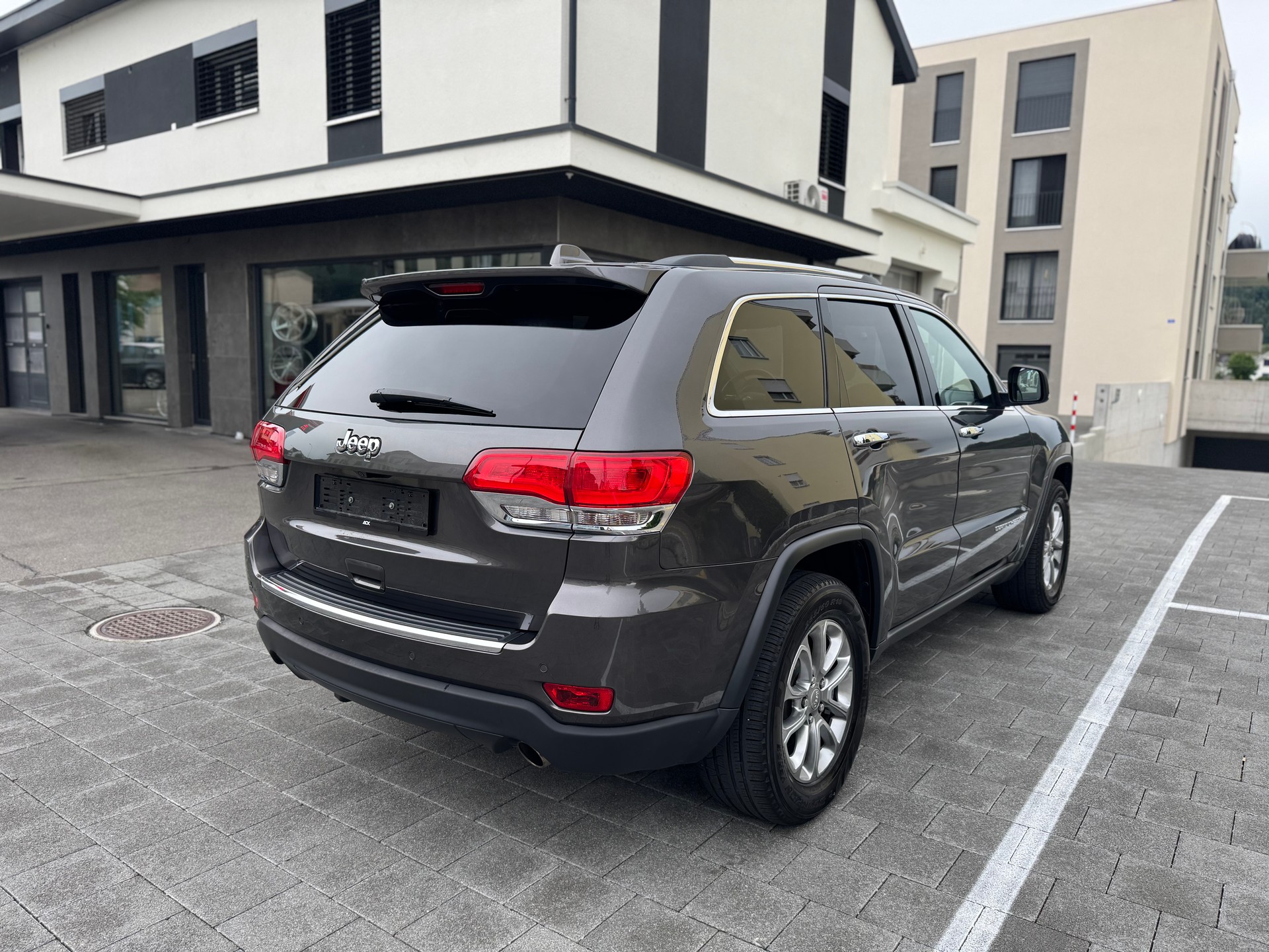 JEEP Grand Cherokee 3.0 CRD Platium Edition Anhängerkupplung-image-4