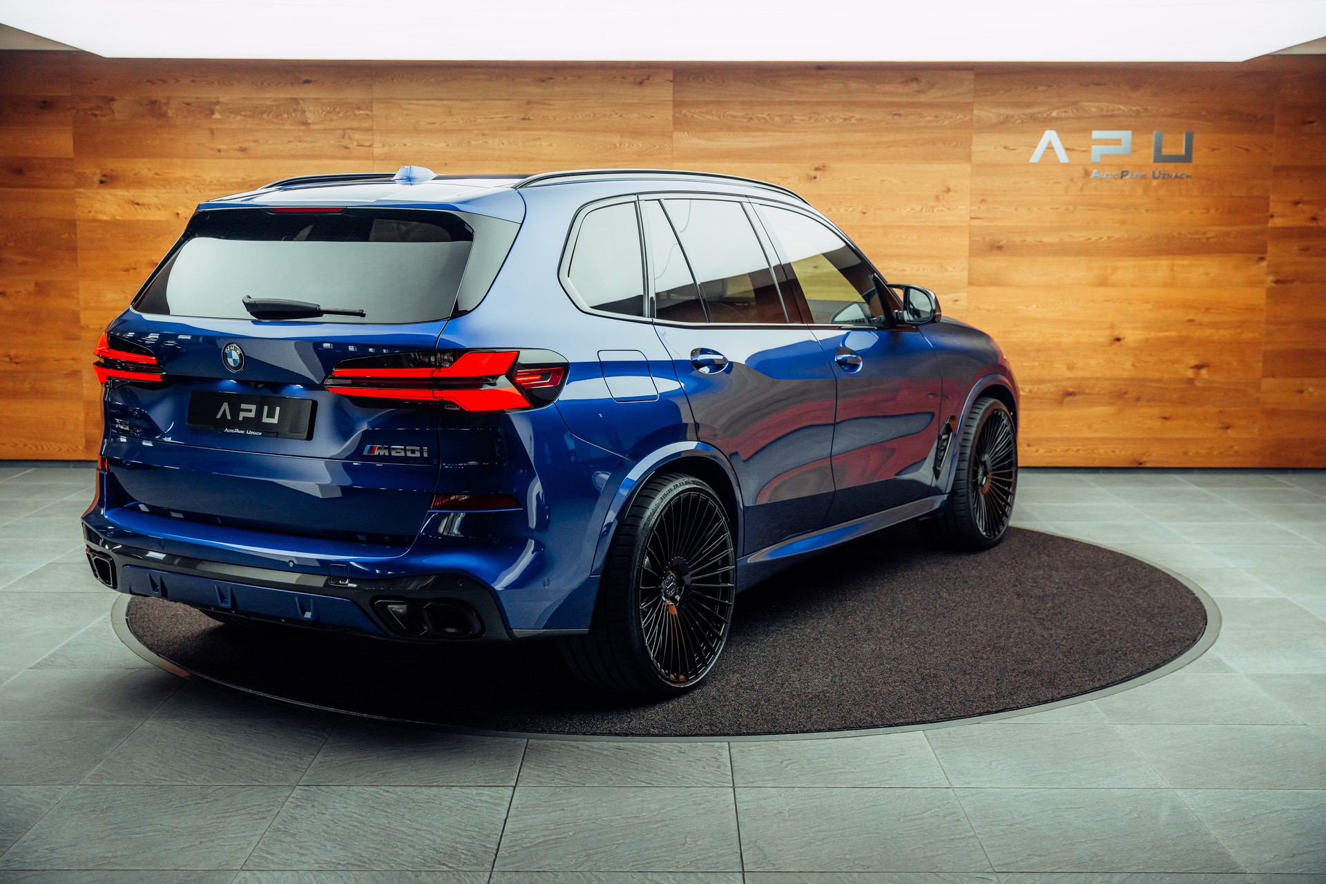 BMW X5 xDrive 48V M60i M Sport Pro Steptronic-showroom-element-1