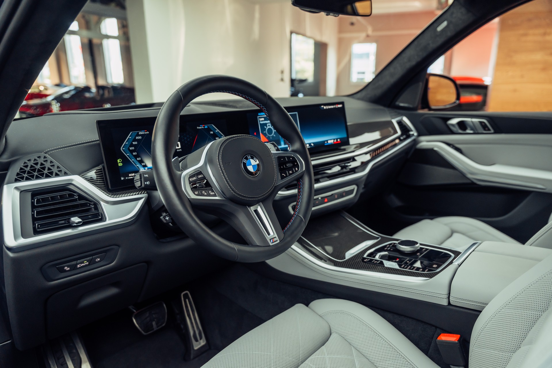 BMW X5 xDrive 48V M60i M Sport Pro Steptronic-image-5