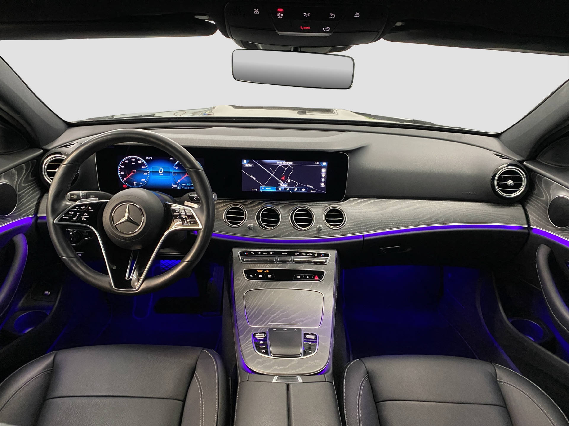 MERCEDES-BENZ E 200 Avantgarde 4MATIC-image-7