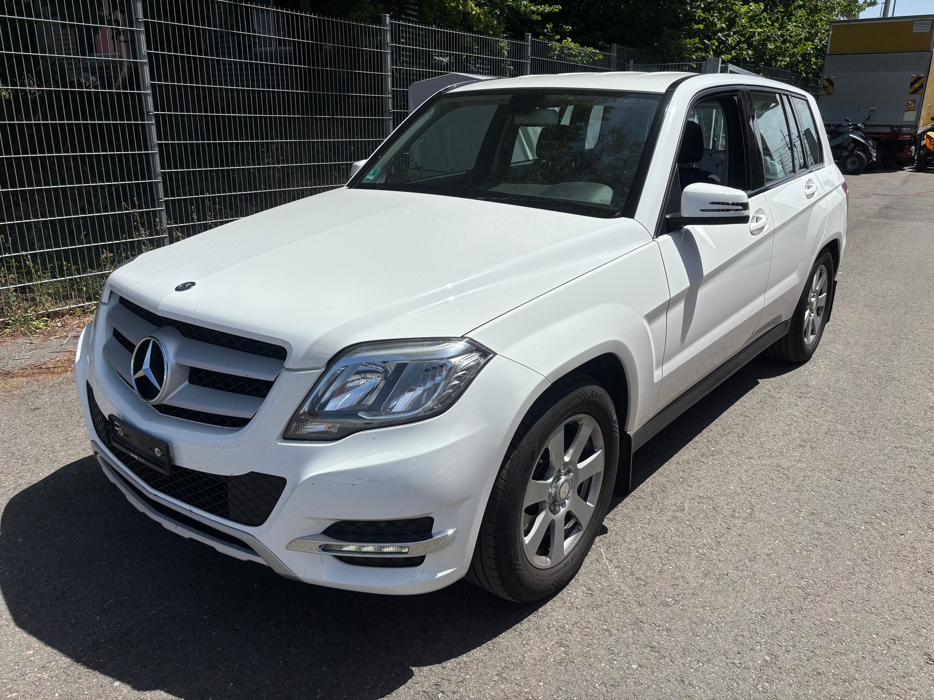 MERCEDES-BENZ GLK 220 BlueTEC 4Matic 7G-Tronic-image-2