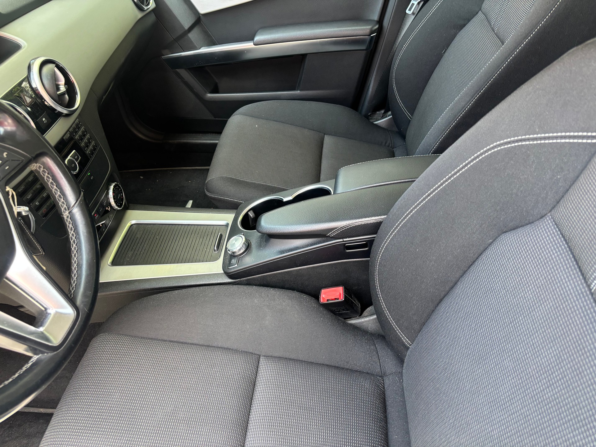 MERCEDES-BENZ GLK 220 BlueTEC 4Matic 7G-Tronic-image-5