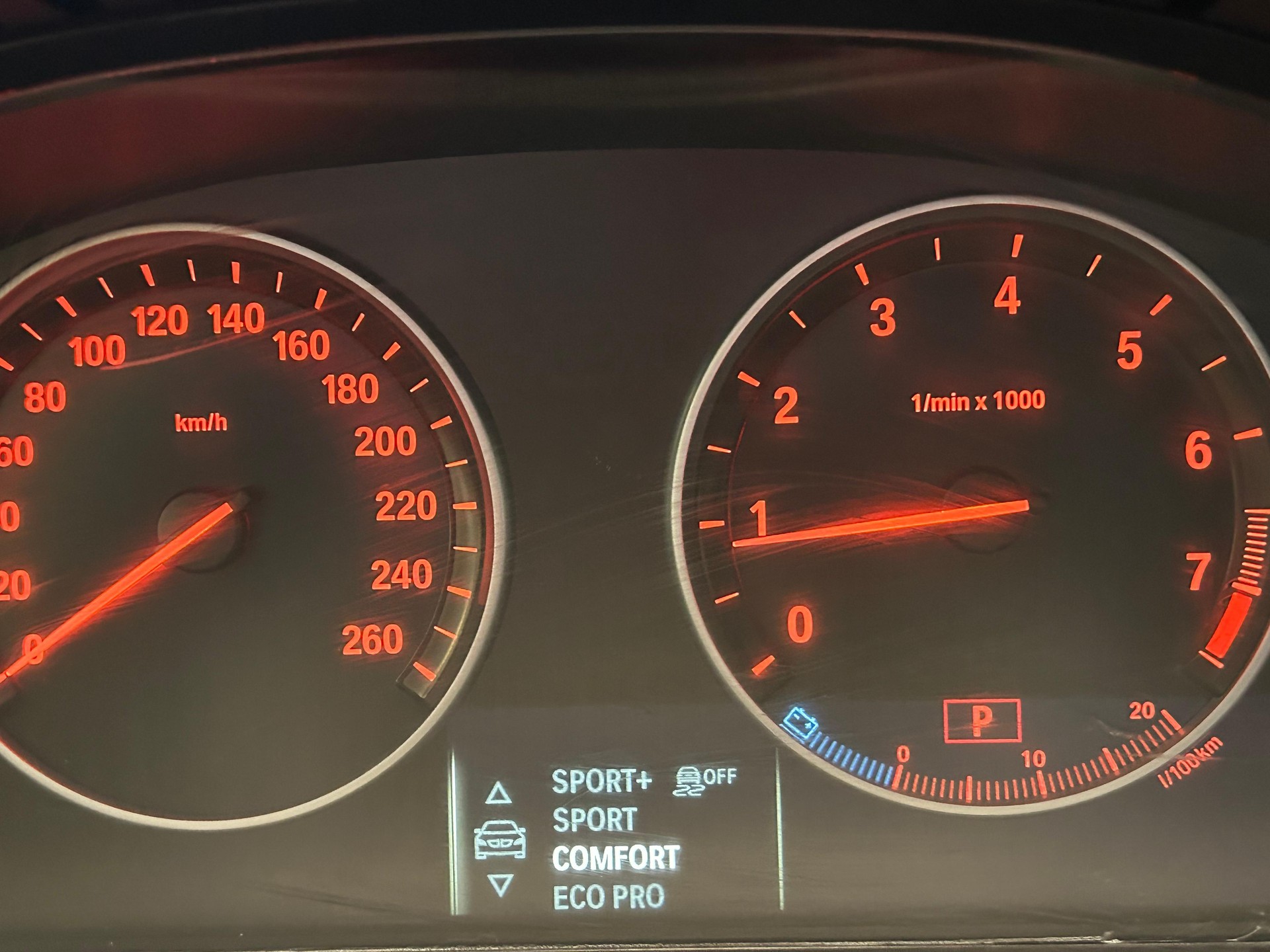 BMW 528i xDrive SAG Touring-image-9