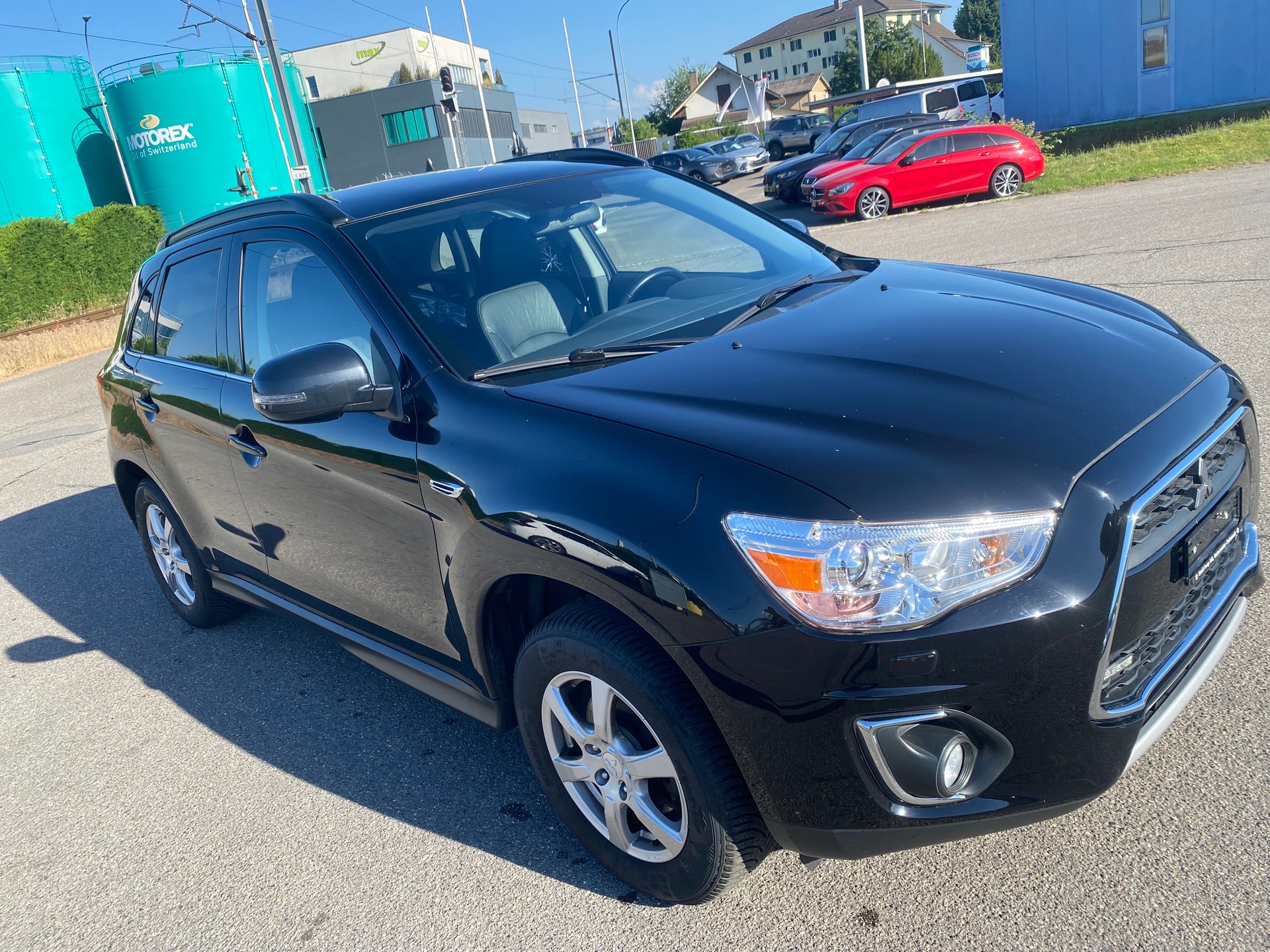 MITSUBISHI ASX 2.2 DID Invite 4WD Automatic-image-1