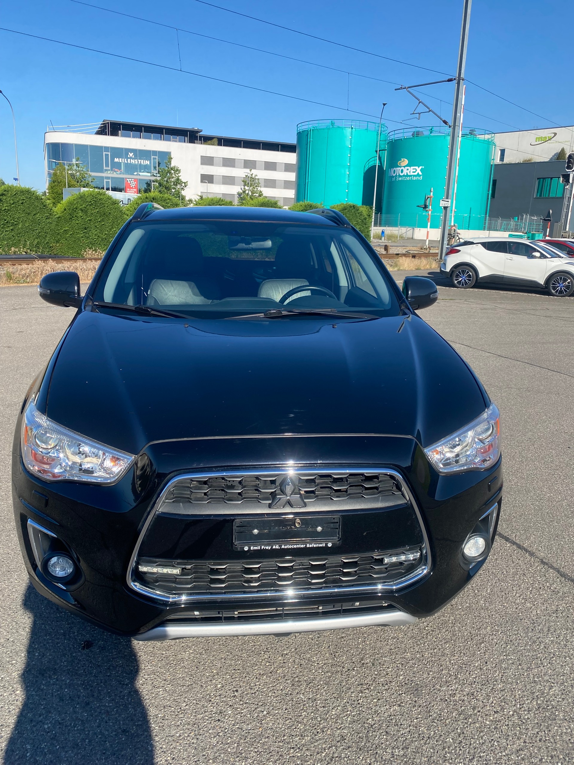MITSUBISHI ASX 2.2 DID Invite 4WD Automatic-image-0