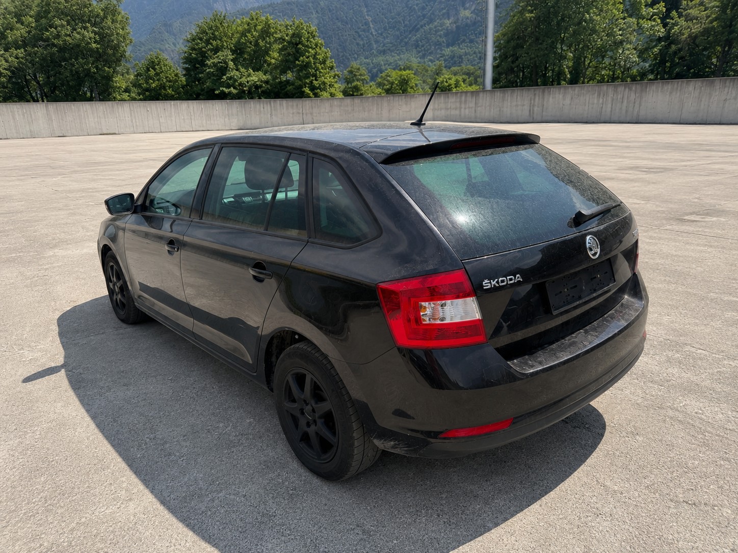 SKODA Rapid Spaceback 1.4 TSI Swiss Edition DSG-image-2