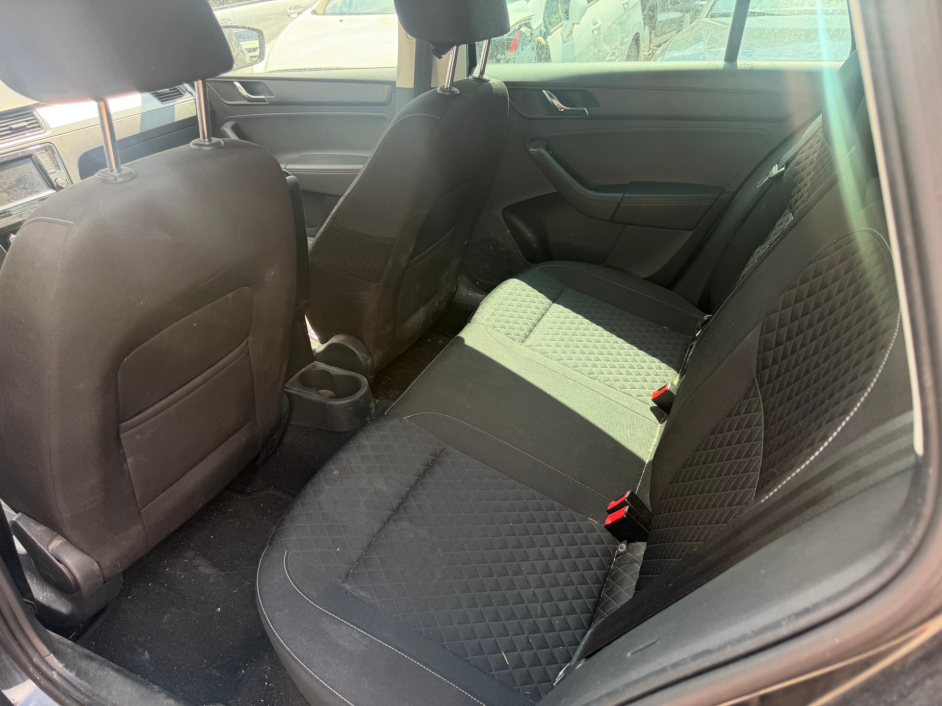 SKODA Rapid Spaceback 1.4 TSI Swiss Edition DSG-image-5