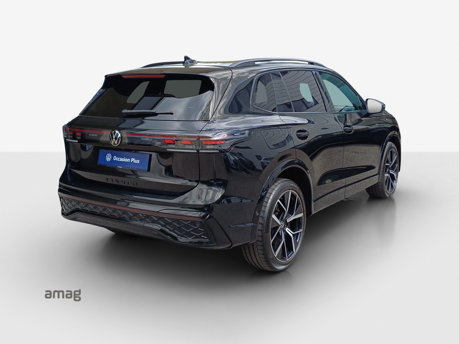 VW Tiguan 2.0 TSI DSG R-Line 4Motion-image-4