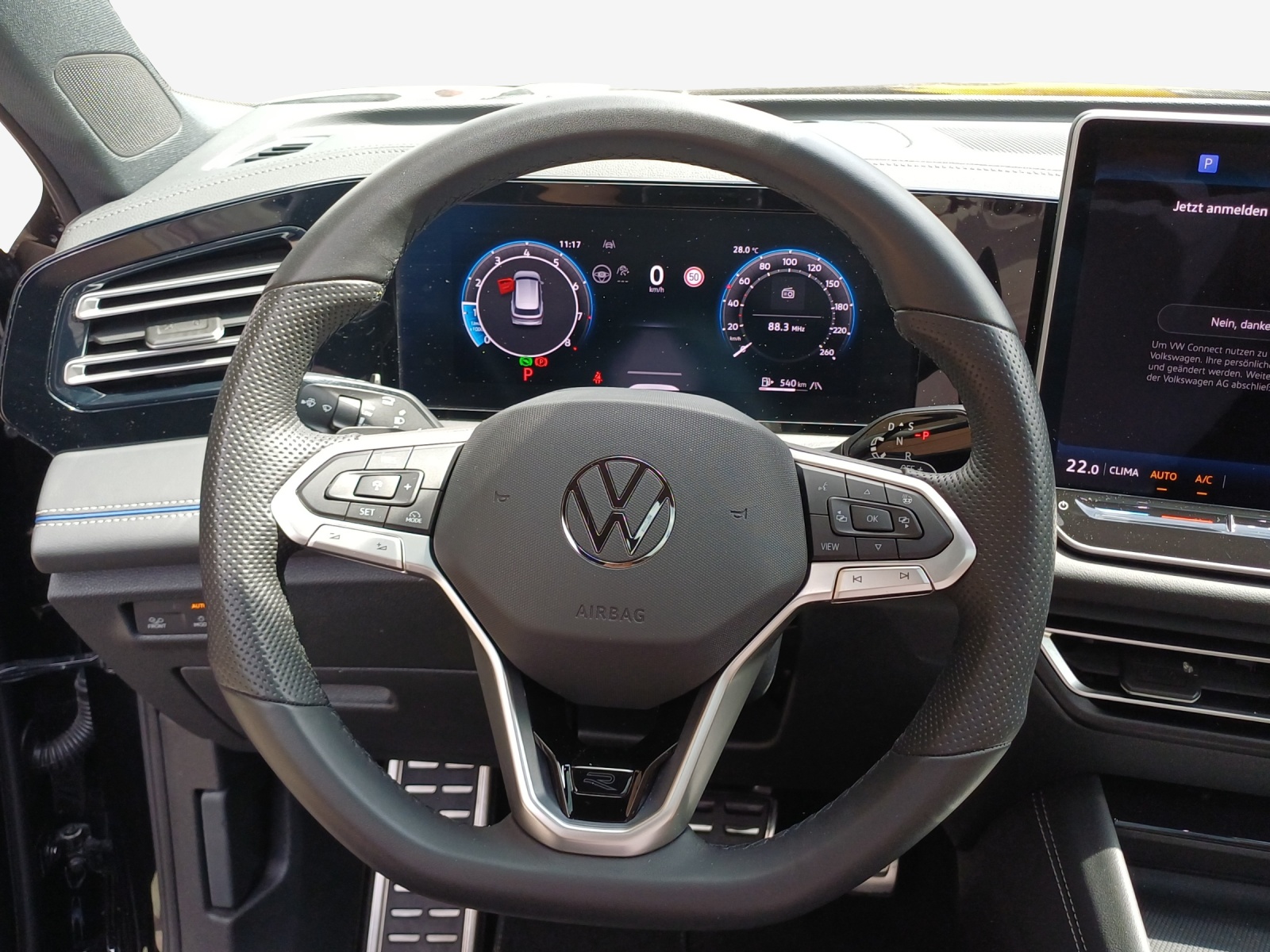 VW Tiguan 2.0 TSI DSG R-Line 4Motion-image-9