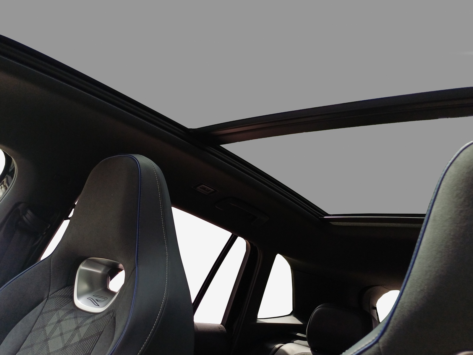 VW Tiguan 2.0 TSI DSG R-Line 4Motion-image-15