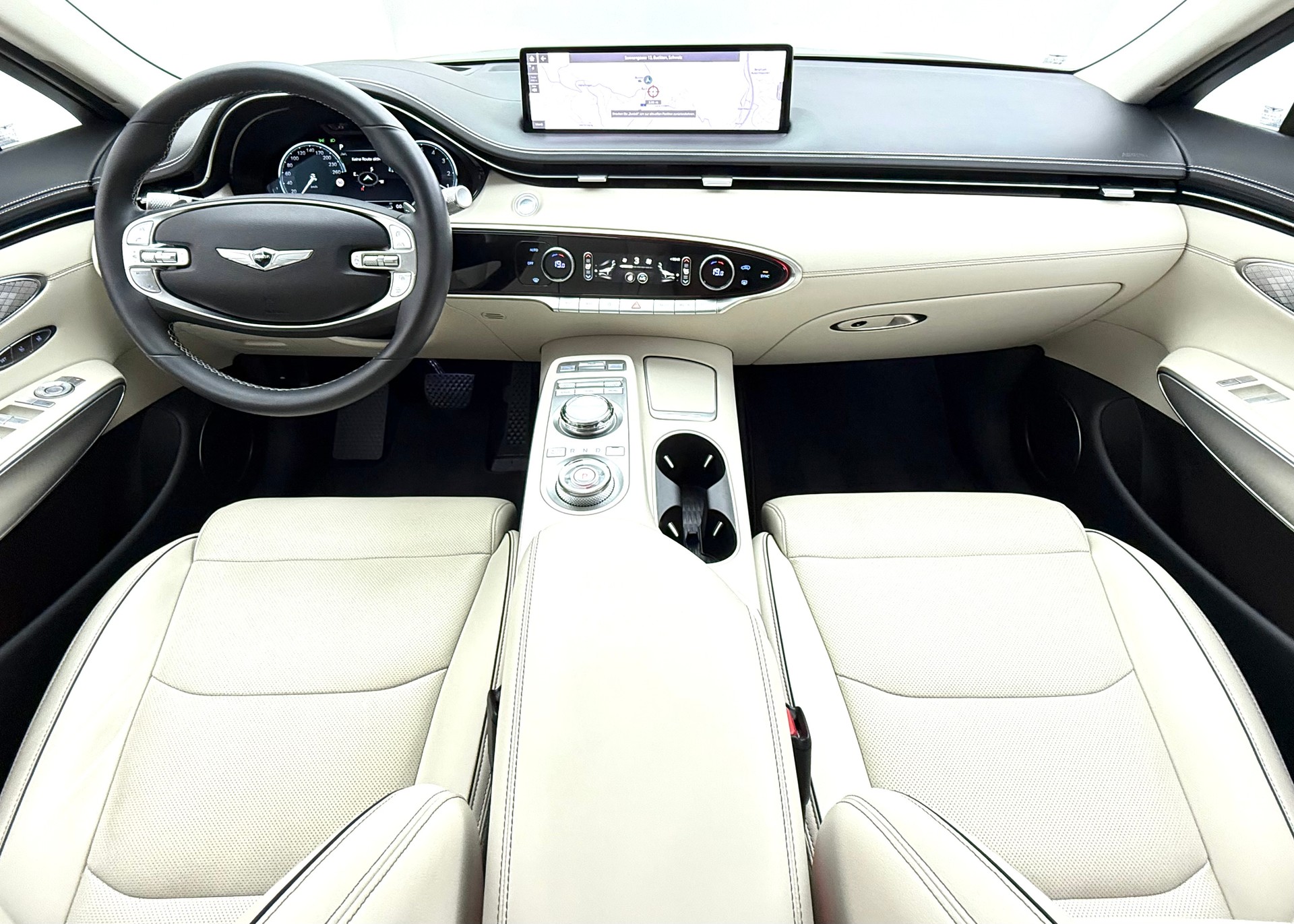 GENESIS GV70 2.5 TGDI Luxury AT8 AWD-image-7