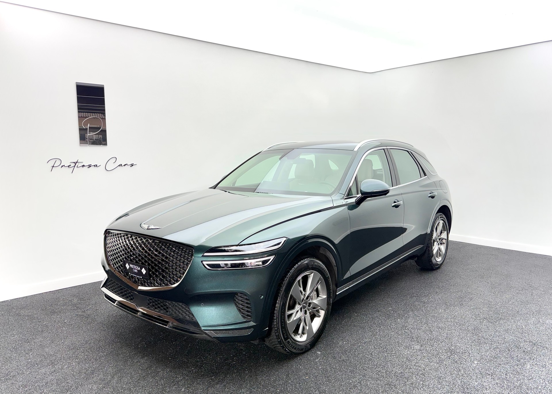 GENESIS GV70 2.5 TGDI Luxury AT8 AWD-image-1